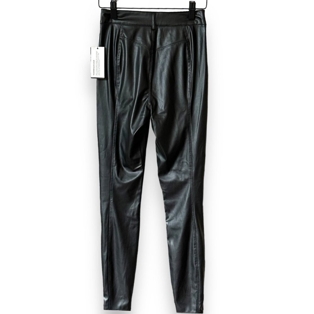 GUESS Women's Soto Faux Leather Skinny Pant Jet Black Sz 0 - Picture 4 of 12